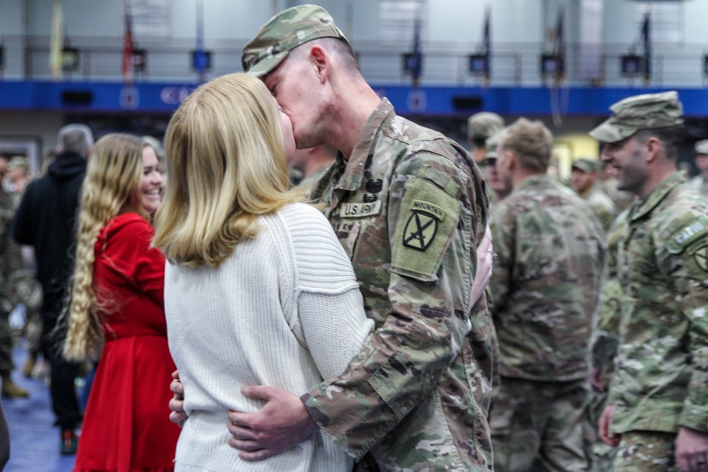 Welcome Home 2nd Bridge Combat Team, 10th Mountain Division (LI)