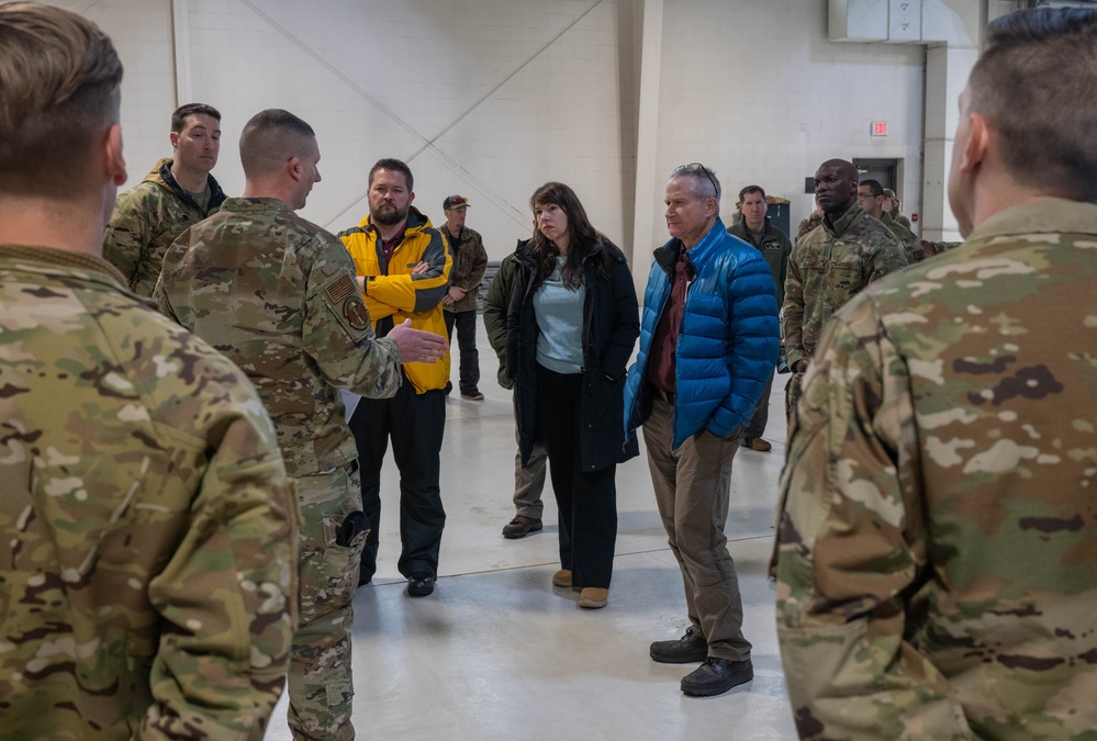 Senate Armed Services Committee professional staff members visit Minot AFB
