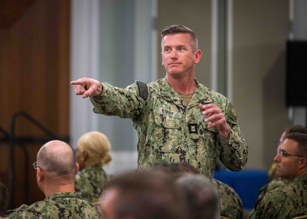 Navy Culture and Force Resilience Office Visits JBPHH to Discuss Culture of Excellence 2.0