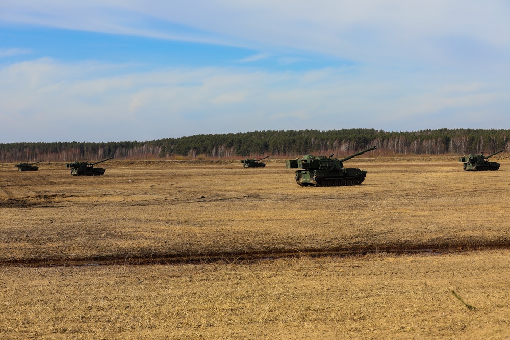 1st Bn., 9th FAR conducts Table XVIII in Lithuania