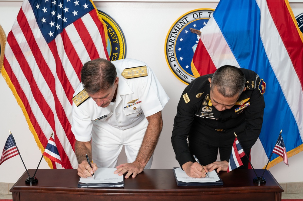 U.S. and Thailand sign an 8-star annex at U.S. Indo-Pacific Command Headquarters