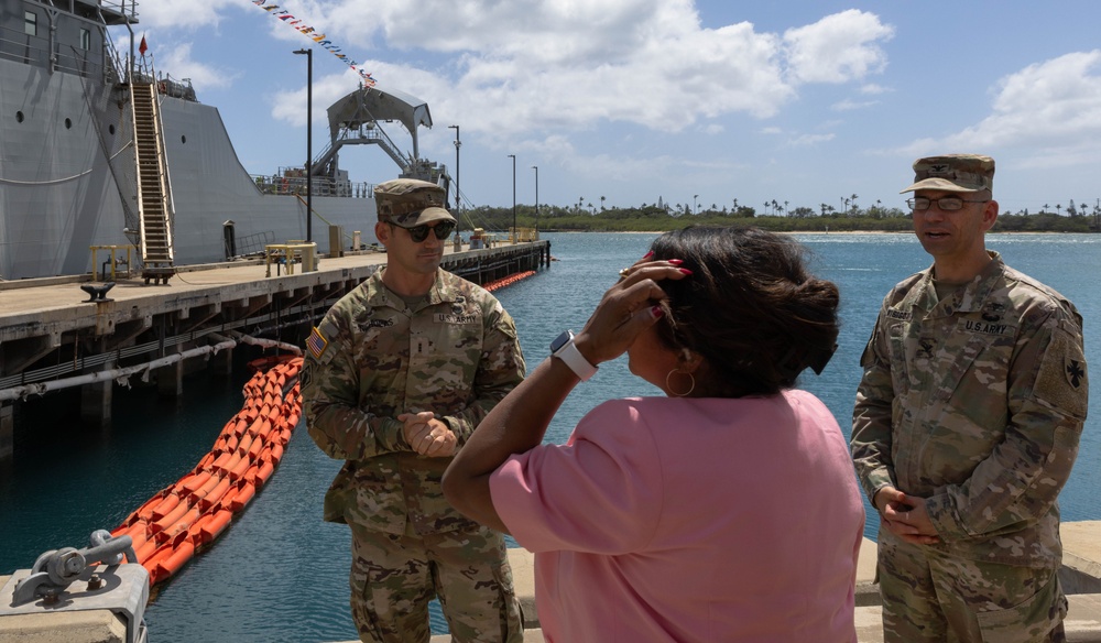 Army General Counsel visits LSV 7