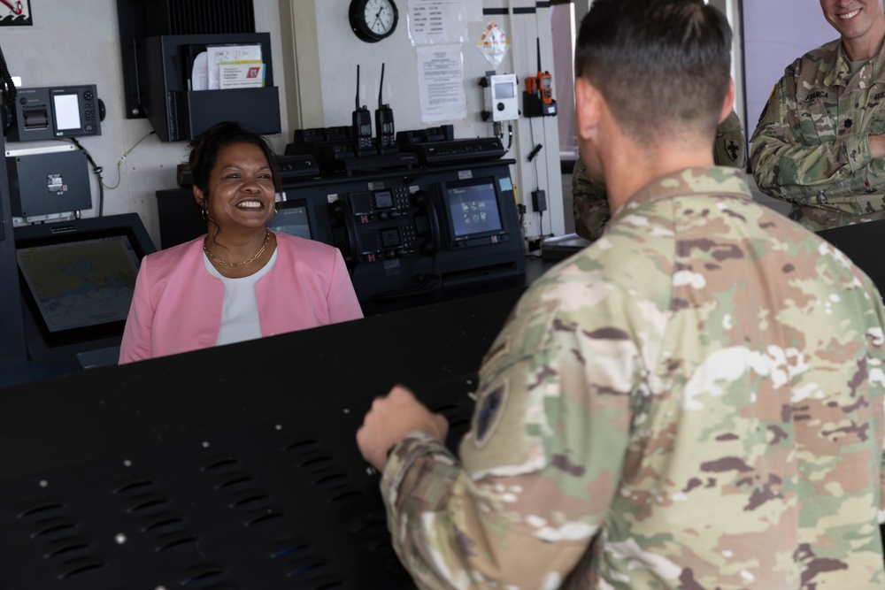 DVIDS - Images - Army General Counsel visits LSV 7 [Image 15 of 19]