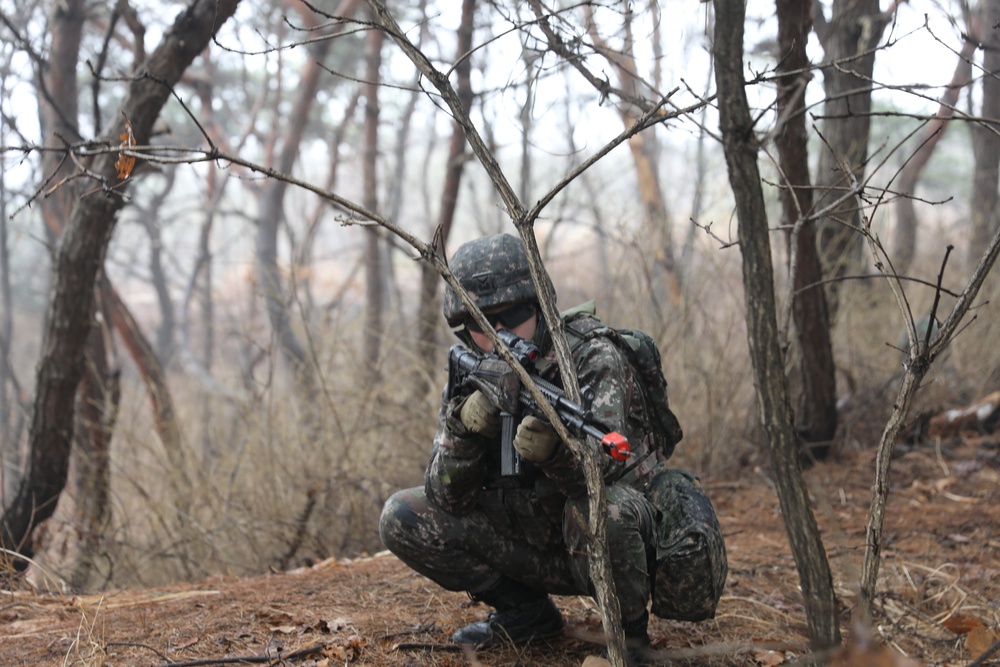 Republic of Korea soldiers conduct preparatory training