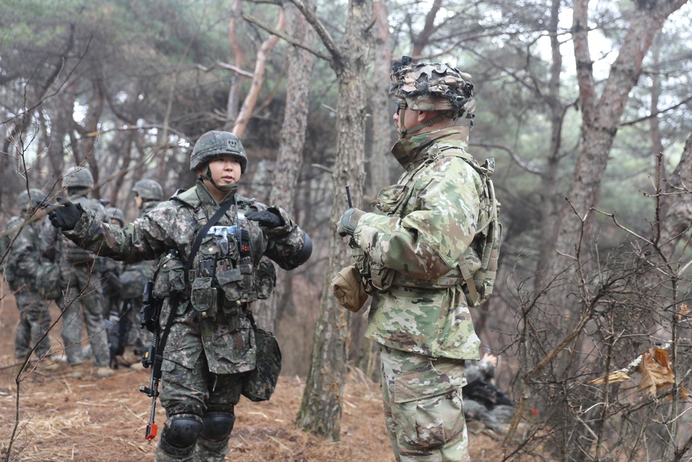 Republic of Korea soldiers conduct preparatory training