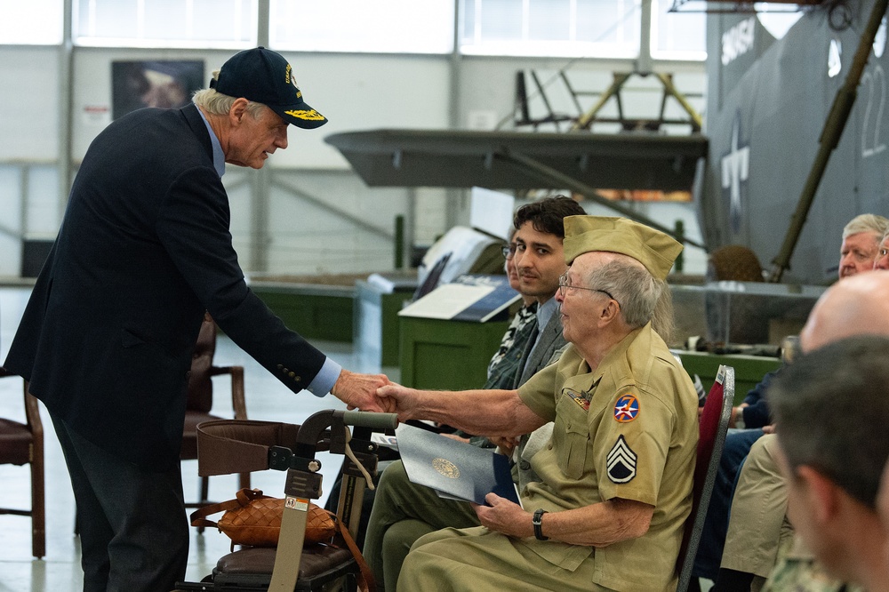 U.S. Army Air Corps veteran honored for his service