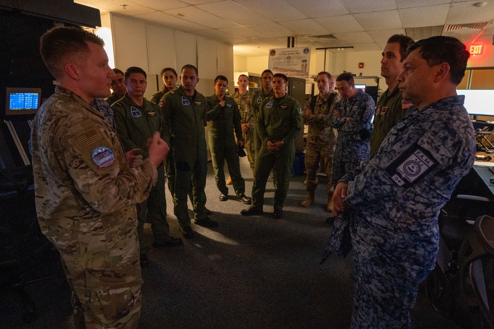 Fuerza Aerea Mexicana visits Laughlin