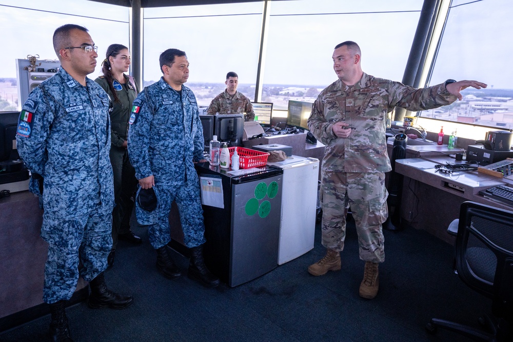 Fuerza Aerea Mexicana visits Laughlin