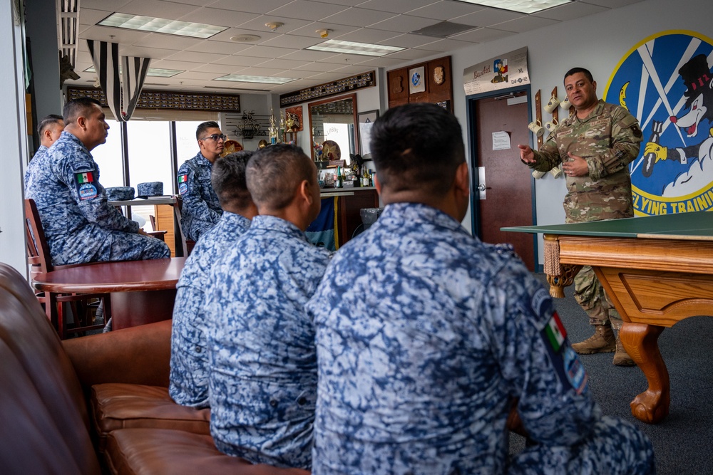 Fuerza Aerea Mexicana visits Laughlin