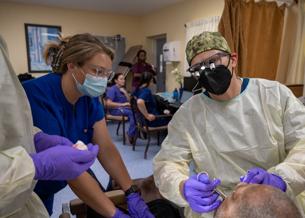 Air Force medical team launches LAMAT assistance mission in St. Kitts and Nevis