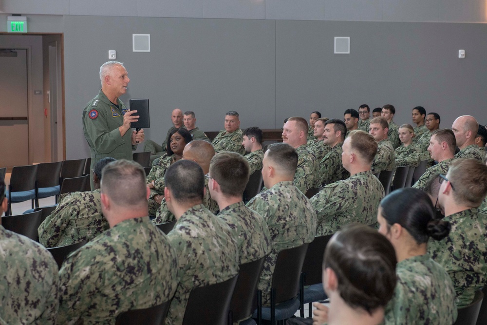 VADM Cheever visits NAWS China Lake