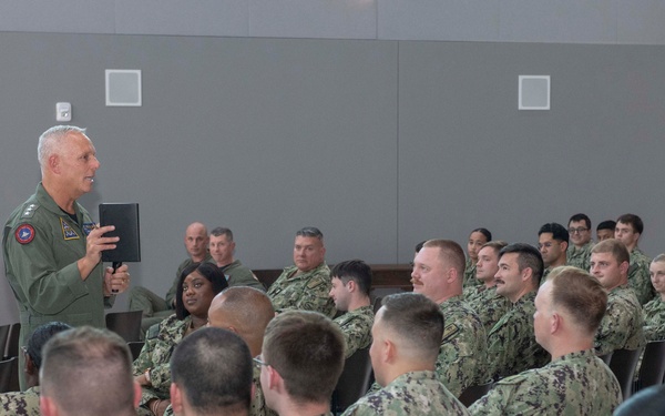 VADM Cheever visits NAWS China Lake