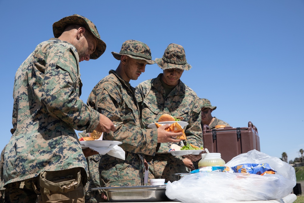 Marines with 1st MARDIV compete in squad competition