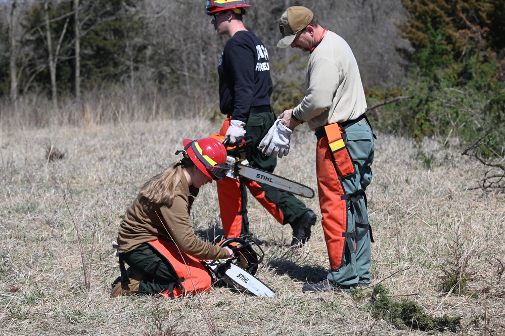 Air National Guard Airmen get Wildland firefighting training