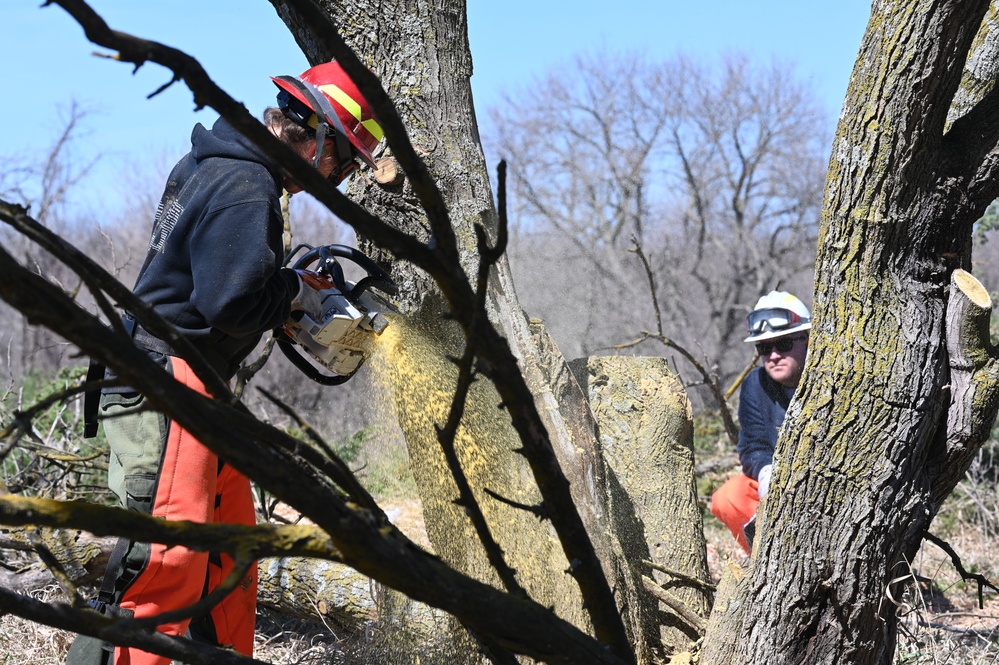 Air National Guard Airmen get Wildland firefighting training