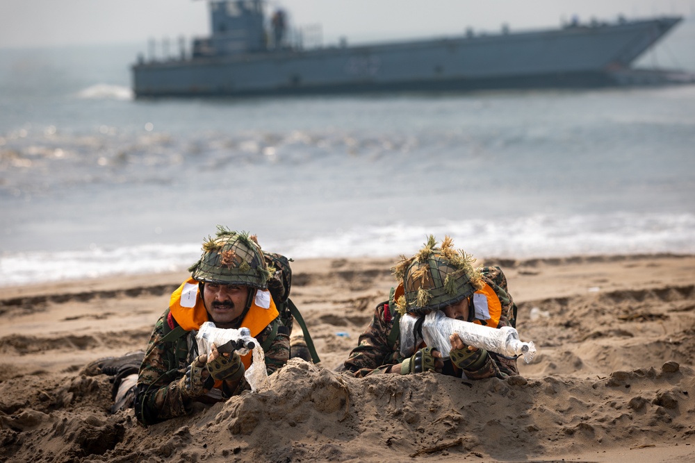 U.S. and Indian forces conduct amphibious operations for distinguished visitors at Exercise Tiger Triumph 2024