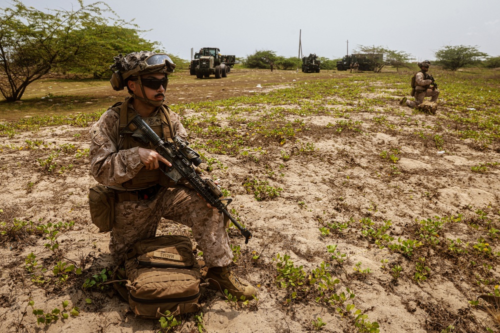 15th MEU Hits the Beach for Tiger TRIUMPH 24