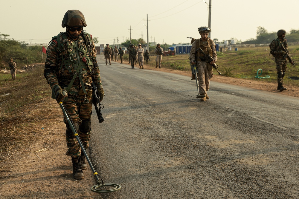 15th MEU Trains with Indian Army During Tiger TRIUMPH 24