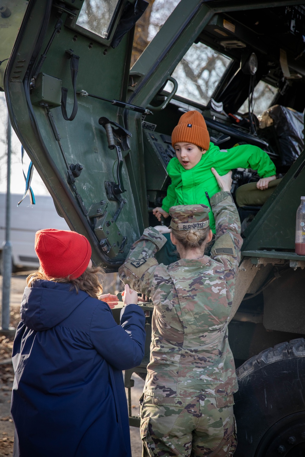 4th Bn., 133rd FAR celebrates NATO week with locals in Johvi, Estonia