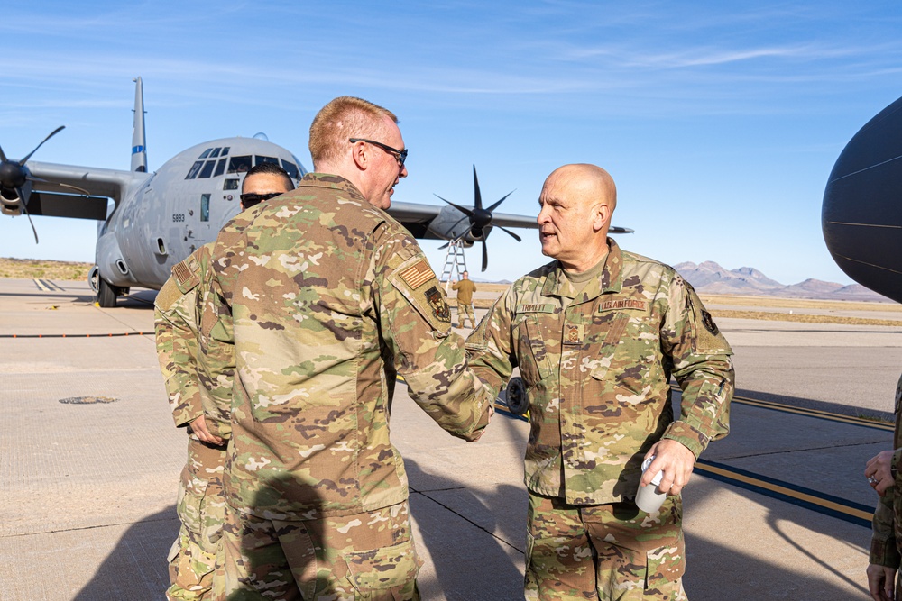 Missouri State leadership tours the AATTC to learn more of its mission for the mobility air force.