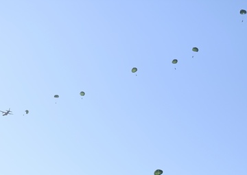 U.S.-ROK SOF participate in routine Airborne training for KFT 24