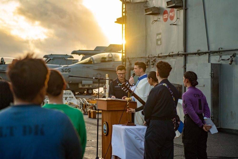 TR Easter Sunrise Service