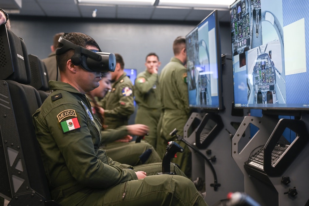 Mexican Air Force visits Laughlin for Fiesta of Flight
