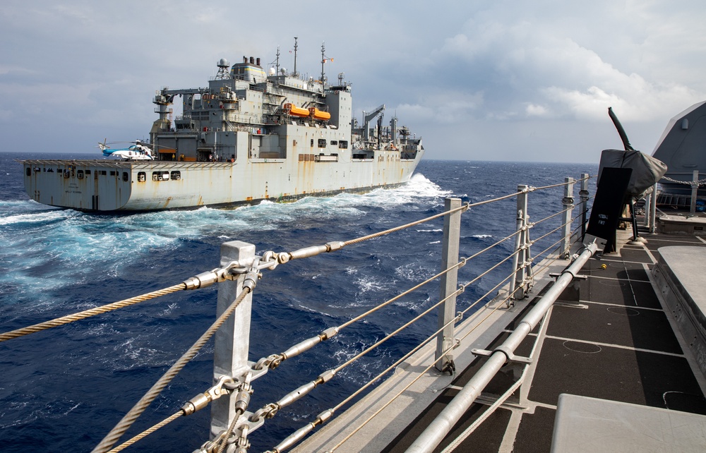 USS Mobile (LCS 26) conducts underway replenishment with USNS Wally Schirra (T-AKE 8) in South China Sea