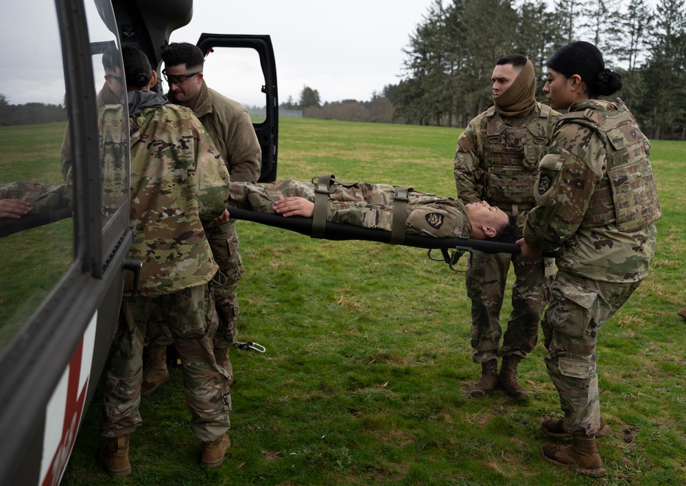 Oregon Army Guard medics complete hands-on, scenario-based training