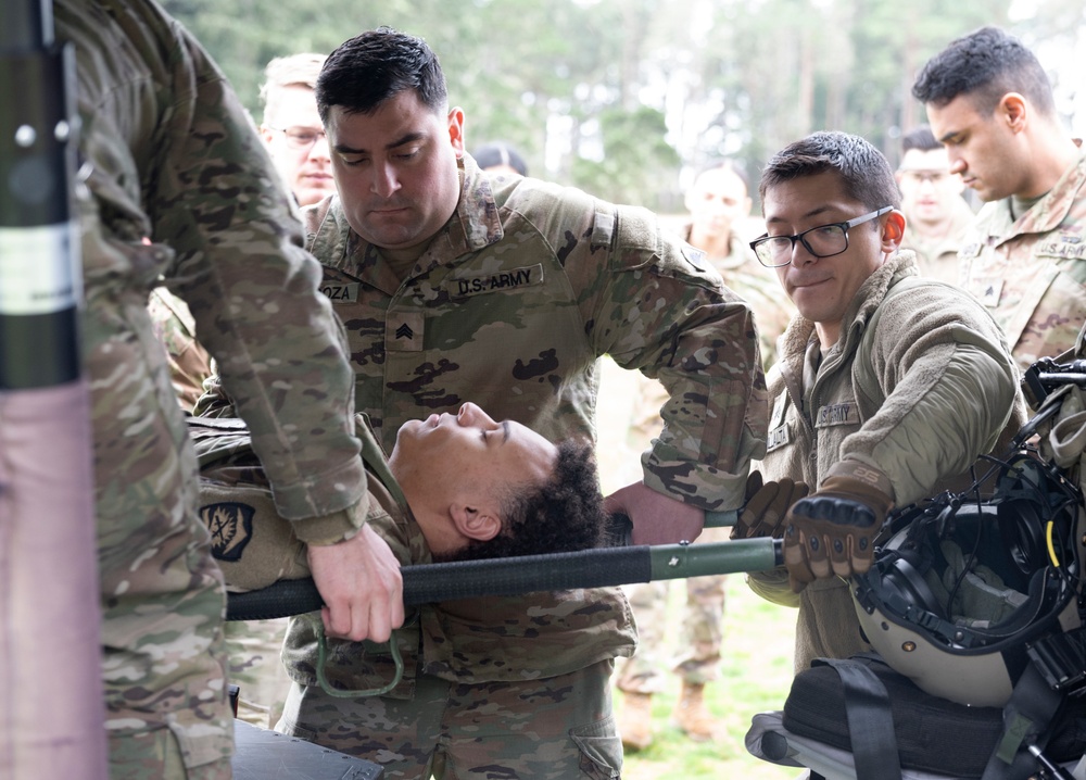 Oregon Army Guard medics complete hands-on, scenario-based training