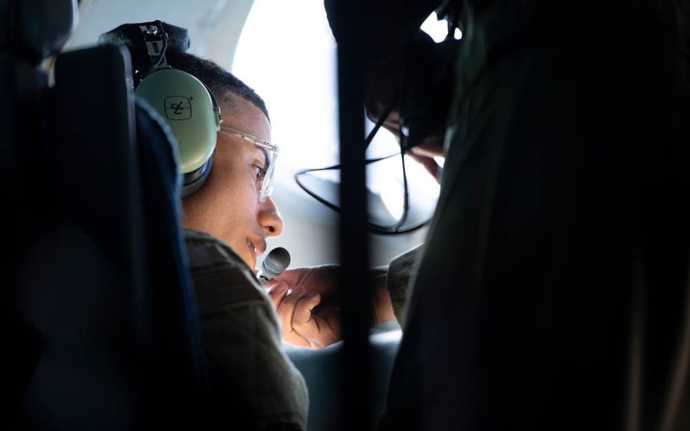 15th Airlift Squadron escorts Puerto Rican ROTC cadets to JB Charleston for tour