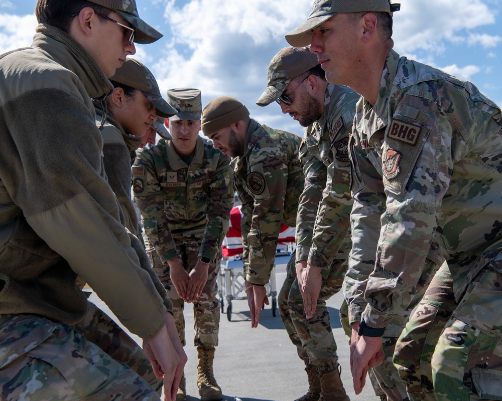 Dignified Transfer: Yokota, Misawa honor guardsmen complete Air Force Honor Guard basic course