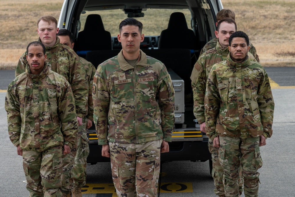 Dignified Transfer: Yokota, Misawa honor guardsmen complete Air Force Honor Guard basic course