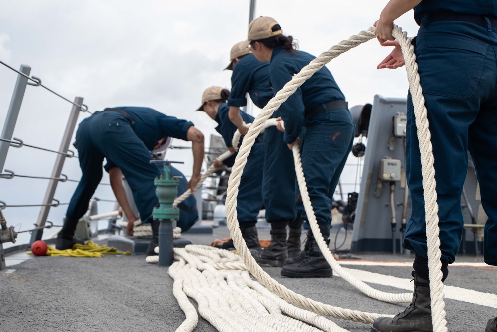 USS Russell Singapore port visit