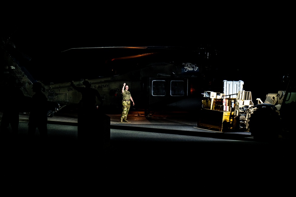 82nd CAB Loading CH-47