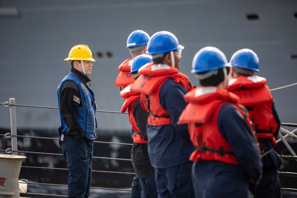 USS Ralph Johnson Conducts Replenishment-At-Sea with USNS Yukon.