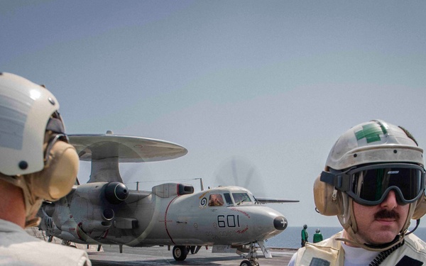 USS Dwight D. Eisenhower Conducts Flight Operations in the Red Sea