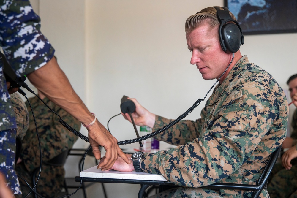 Recon Co, Indian Special Forces Discuss Combat Search and Rescue