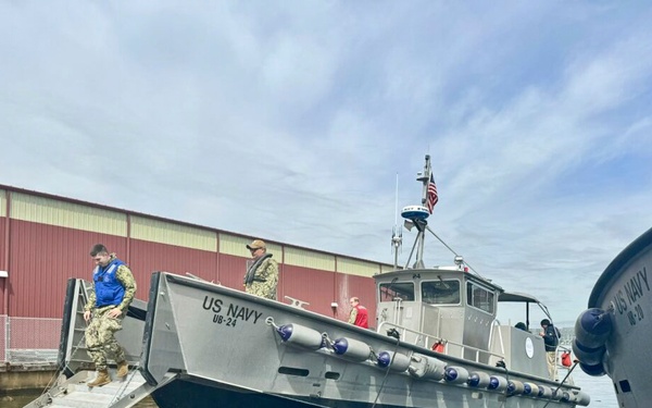 USNR Sailors Assist with Baltimore Bridge