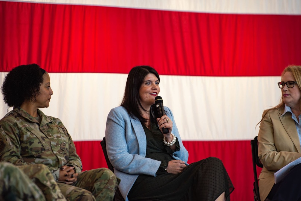 Moody hosts women’s panel discussion