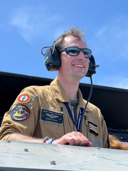 French LSO Instructor Expresses Benefits of U.S. - France Alliance