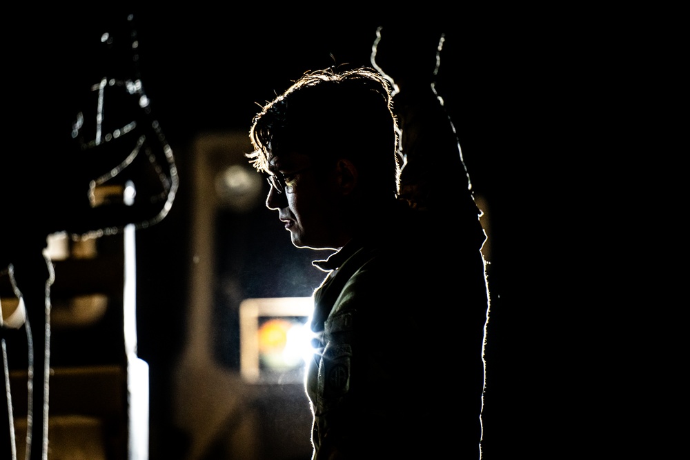 82nd CAB Loading CH-47