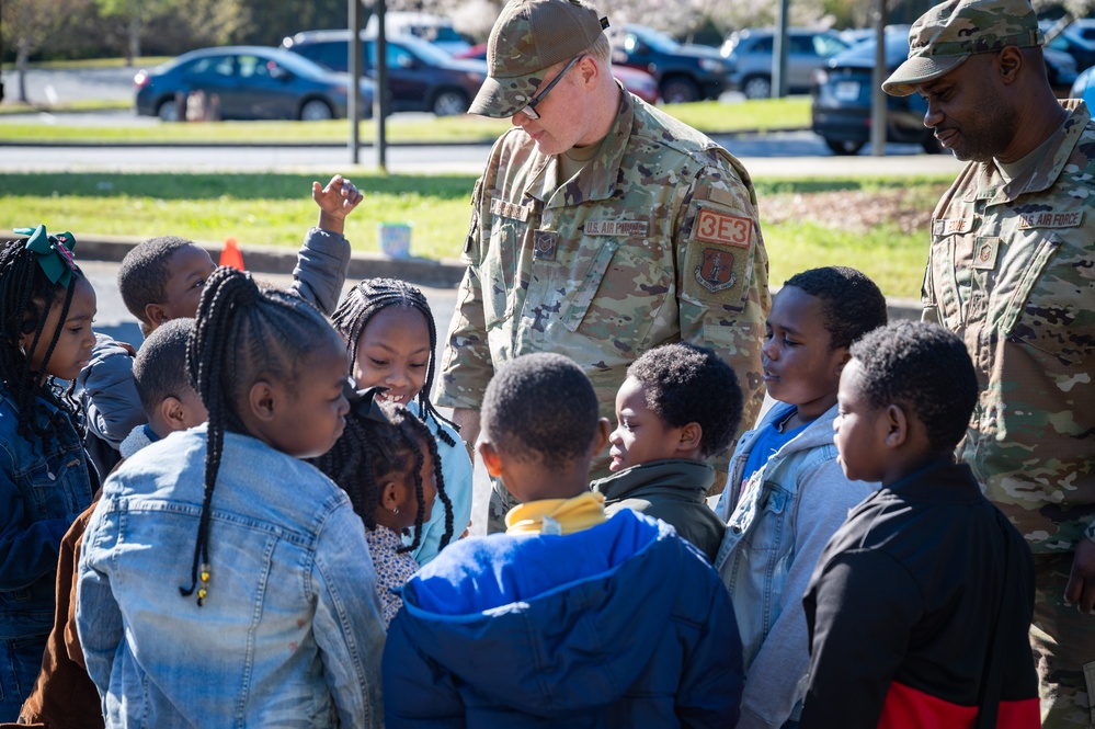 Photo of Georgia Air National Guard Airmen participating in Careers on Wheels event at Heritage Elementary School