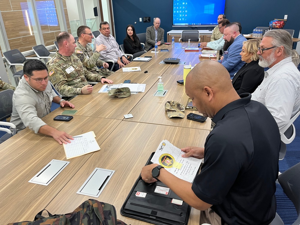 SWD, SWG Commanders Visit Brownsville, Southern Area Office