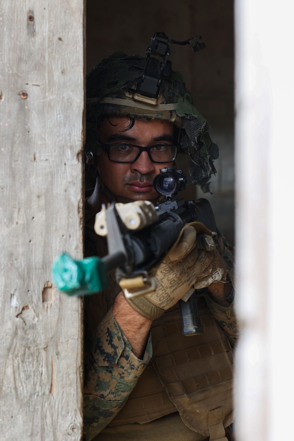 MWSS-172 EOD and Combat Engineers Train Together