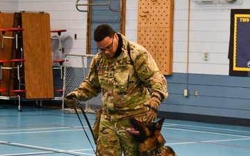 Military working dogs visit Two Rivers School in Alaska