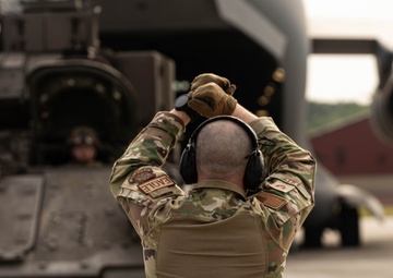 Army and Air Force Conduct Swamp Avenger Joint Training Exercise