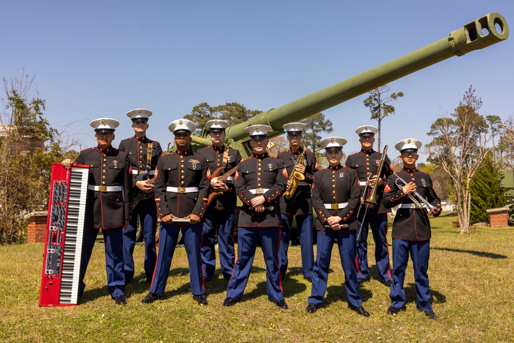 2d Marine Division Band Group photo