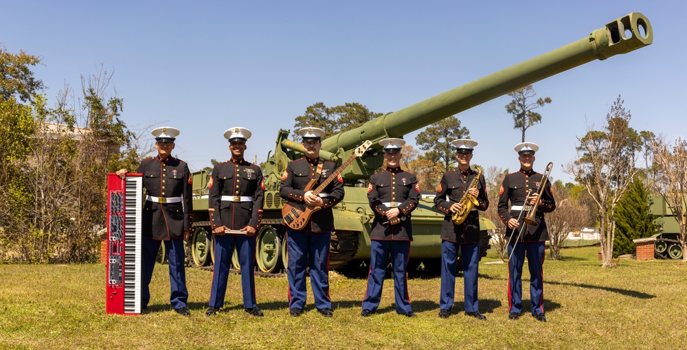 2d Marine Division Band Group photo