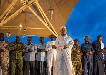 Camp Lemonnier Muslims, Supporters Share Iftar with French and Djiboutian Partners